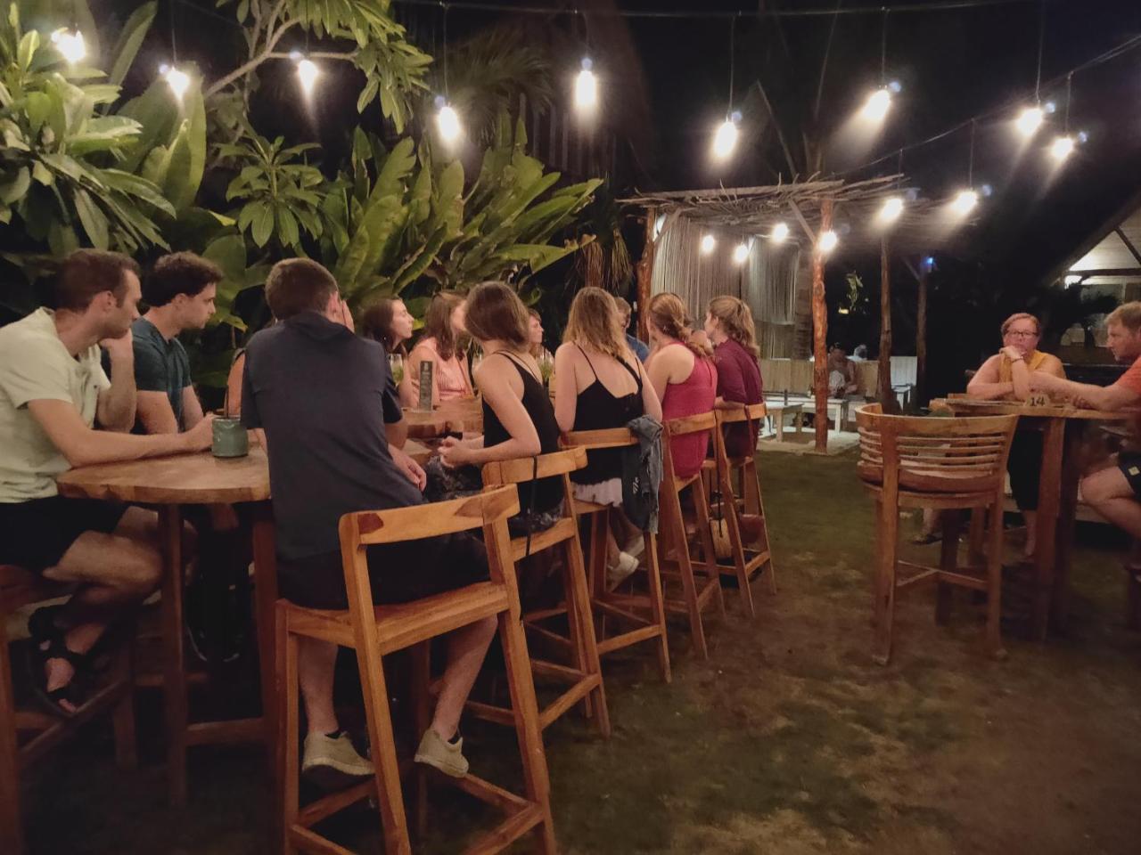 Tiki Bar And More Нуса-Лембонган Екстер'єр фото